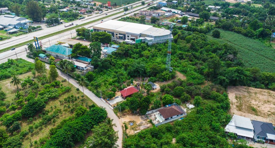 À vendre terrain à Bang Lamung, Chonburi