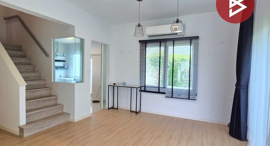 For sale studio house in Khlong Sam Wa, Bangkok