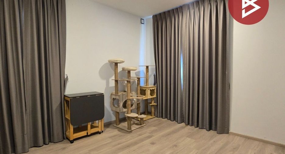 For sale studio house in Khlong Sam Wa, Bangkok