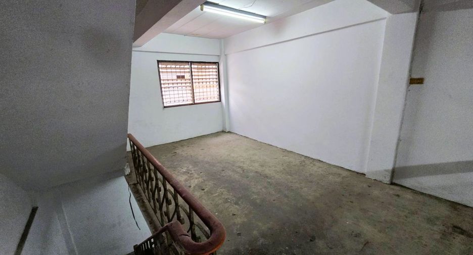 出售 公寓 联排别墅 在 Bang Khae, 曼谷