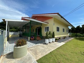 For rent 2 bedrooms house in Klaeng, Rayong