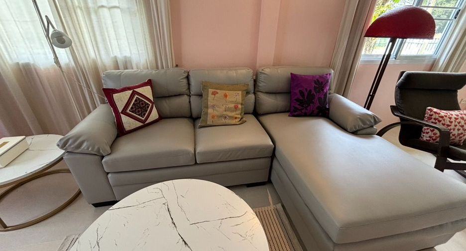 For rent 2 bedrooms house in Klaeng, Rayong