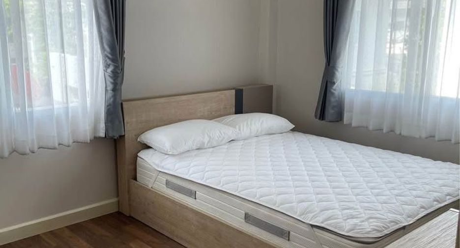 Casa en alquiler de 3 habitaciones en San Kamphaeng, Chiang Mai