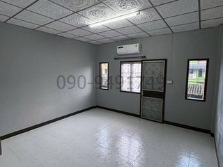 Reihenhaus zur Miete mit 2 Zimmer in Phasi Charoen, Bangkok