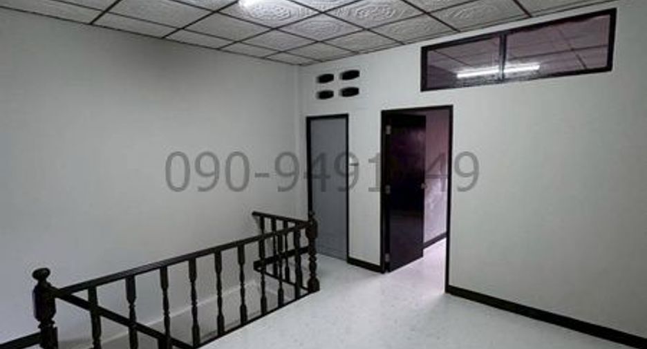 出租 2 卧室 联排别墅 在 Phasi Charoen, 曼谷