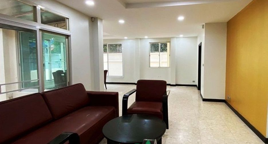 ขาย 4 ห้องนอน บ้านเดี่ยว ใน จอมทอง, กรุงเทพฯ