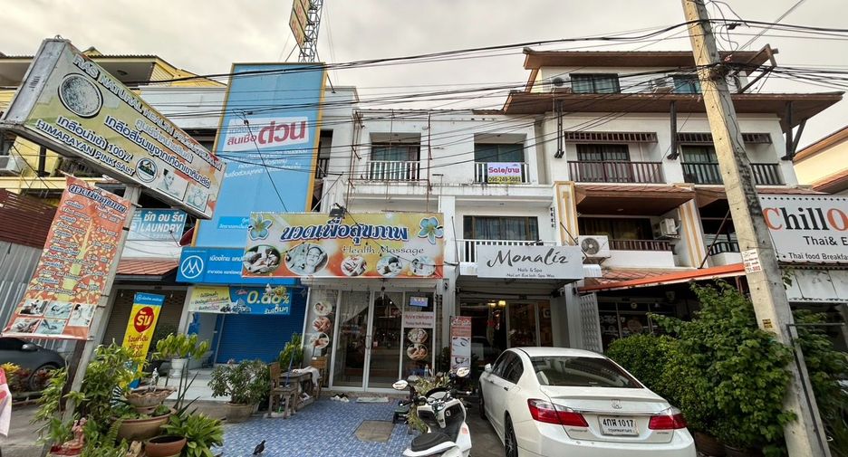 For sale 3 bedrooms retail Space in Bang Lamung, Chonburi
