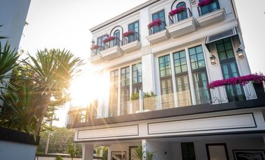 Haus zur Miete mit 3 Zimmer in Watthana, Bangkok