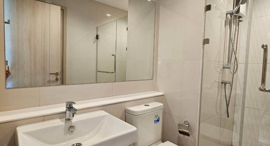 Condo en alquiler y en venta de 2 habitaciones en Pathum Wan, Bangkok