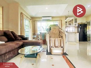 Casa en venta de 4 habitaciones en Bang Phli, Samut Prakan