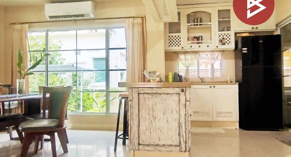 For sale 4 bedrooms house in Bang Phli, Samut Prakan