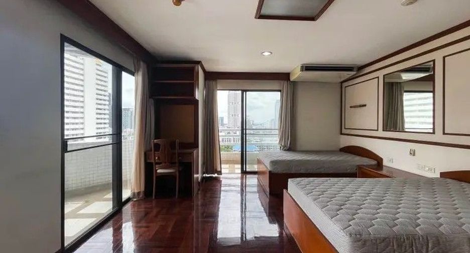 Продажа 2 спальни кондо в Щаттхана, Бангкок