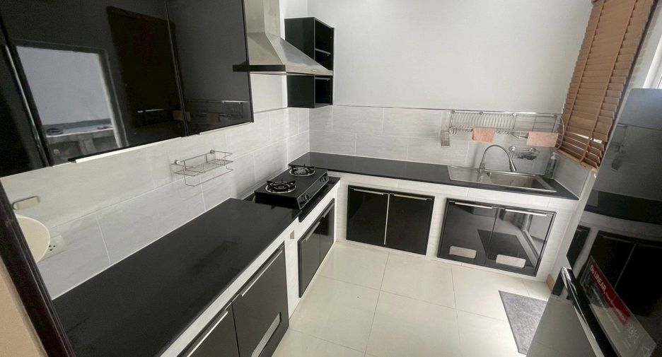 For rent 4 bedrooms house in Bang Kruai, Nonthaburi