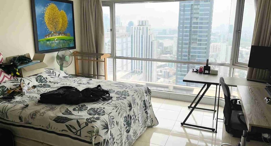 For sale 2 bedrooms condo in Watthana, Bangkok