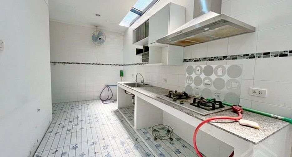Casa en venta de 3 habitaciones en Mueang Chon Buri, Chonburi