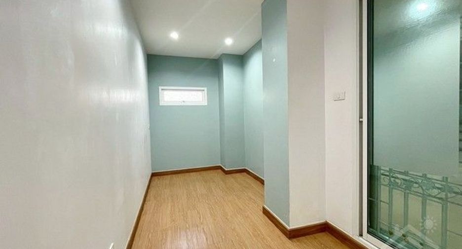 Casa en venta de 3 habitaciones en Mueang Chon Buri, Chonburi