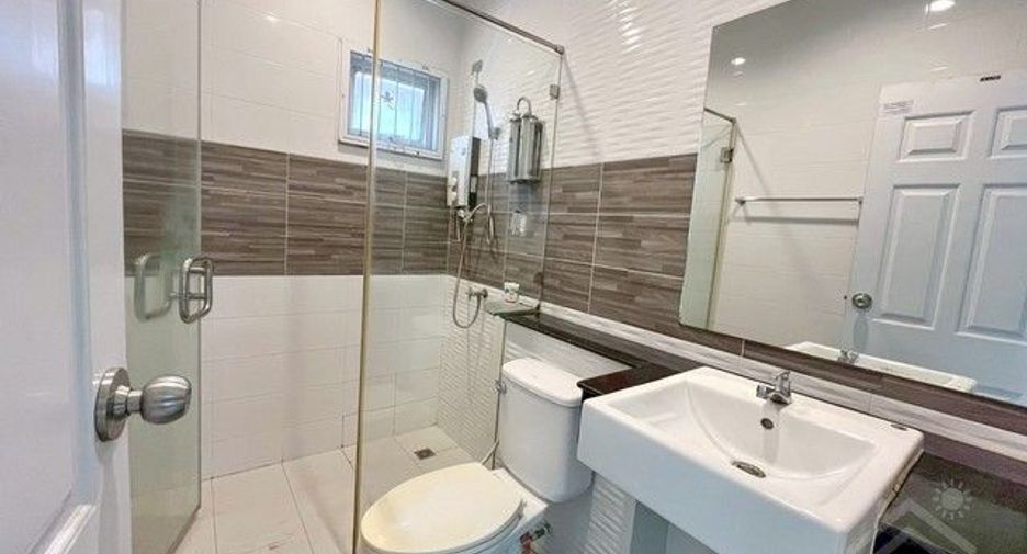 Casa en venta de 3 habitaciones en Mueang Chon Buri, Chonburi