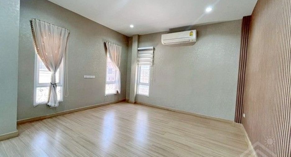 Casa en venta de 3 habitaciones en Mueang Chon Buri, Chonburi