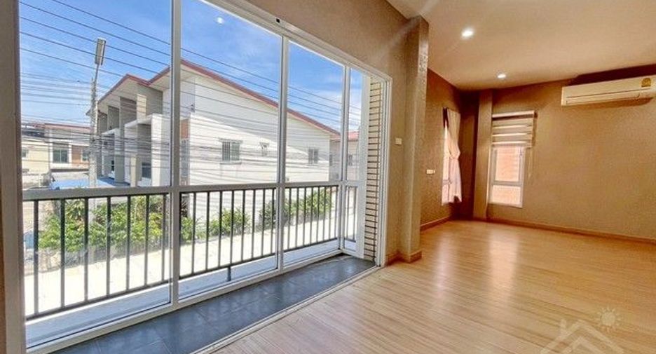 Casa en venta de 3 habitaciones en Mueang Chon Buri, Chonburi