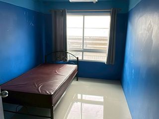 Gewerbefläche zum Kauf mit 4 Zimmer in Si Racha, Chonburi