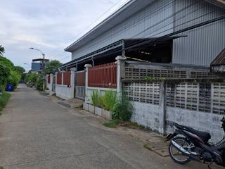 Продажа склад в Mueang Samut Prakan, Самутпракан