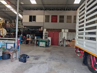 Продажа склад в Mueang Samut Prakan, Самутпракан