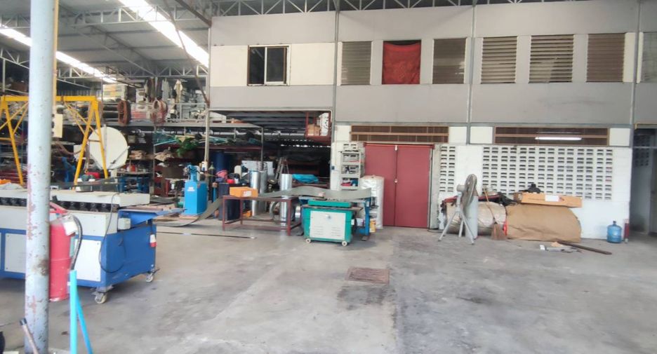 À vendre entrepôt à Mueang Samut Prakan, Samut Prakan