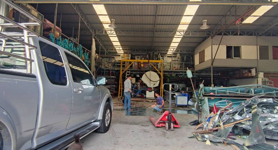À vendre entrepôt à Mueang Samut Prakan, Samut Prakan