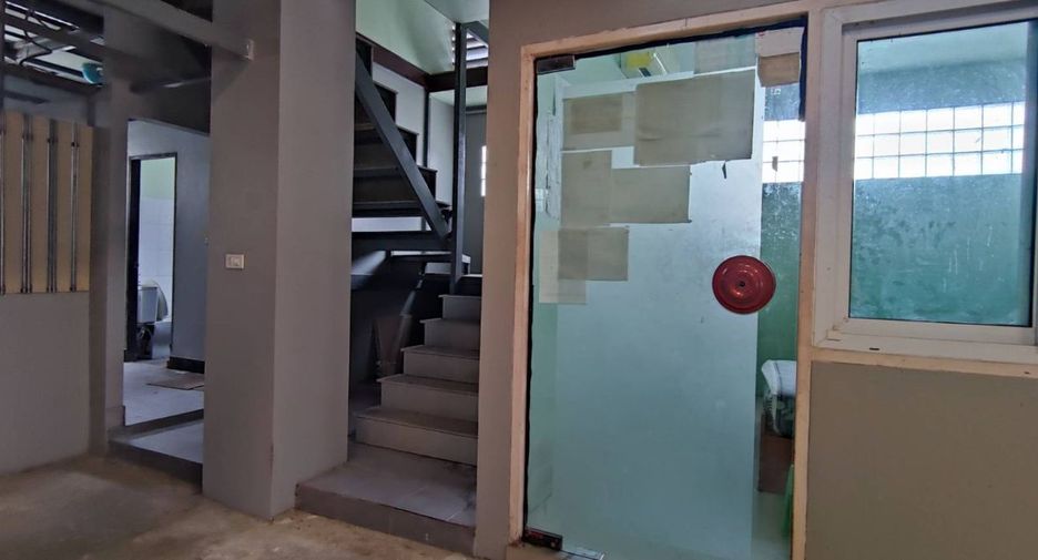 À vendre 7 chambres maison à Mueang Samut Prakan, Samut Prakan