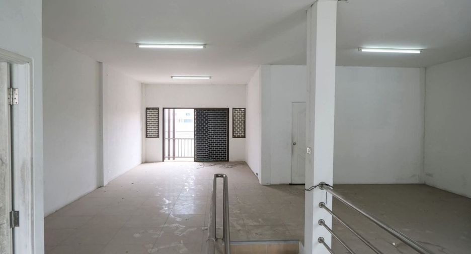 Продажа торговое помещение в Khlong Luang, Патумтани