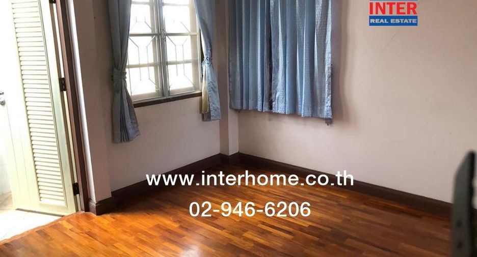 For sale 6 bedrooms house in Min Buri, Bangkok