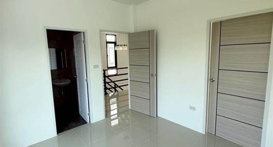 À vendre 3 chambres maison à Nong Chok, Bangkok
