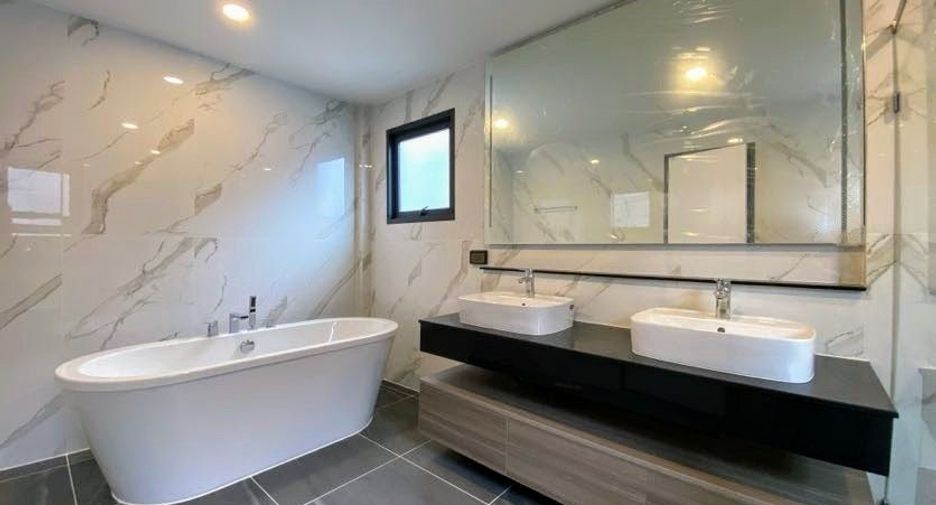 For rent そして for sale 4 ベッドルーム house in Bang Phli, Samut Prakan
