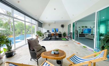 For sale 3 bedrooms villa in Hua Hin, Prachuap Khiri Khan