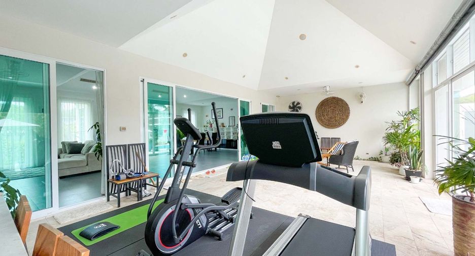 For sale 3 bedrooms villa in Hua Hin, Prachuap Khiri Khan