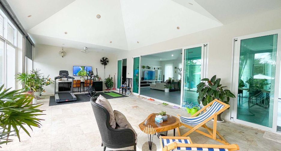 For sale 3 bedrooms villa in Hua Hin, Prachuap Khiri Khan