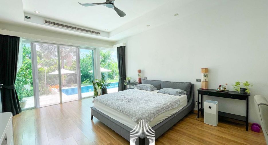 For sale 3 bedrooms villa in Hua Hin, Prachuap Khiri Khan