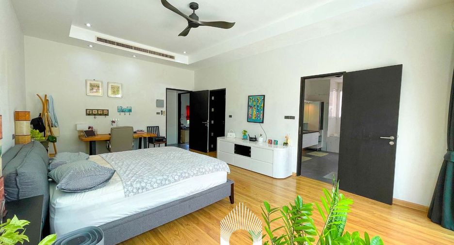 For sale 3 bedrooms villa in Hua Hin, Prachuap Khiri Khan