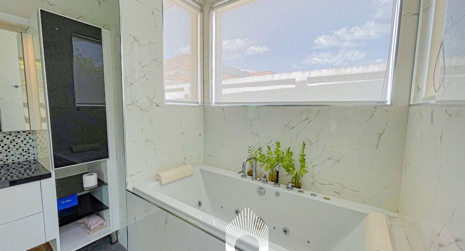 For sale 3 bedrooms villa in Hua Hin, Prachuap Khiri Khan