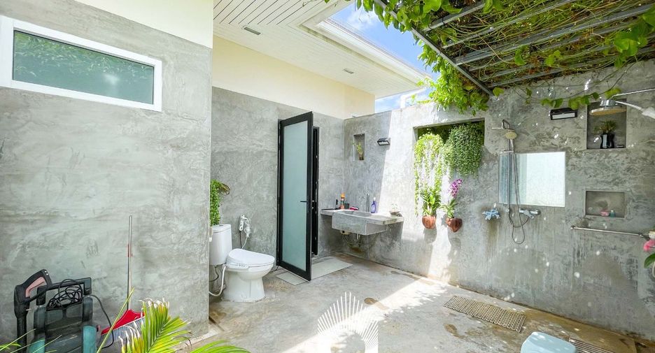 For sale 3 bedrooms villa in Hua Hin, Prachuap Khiri Khan