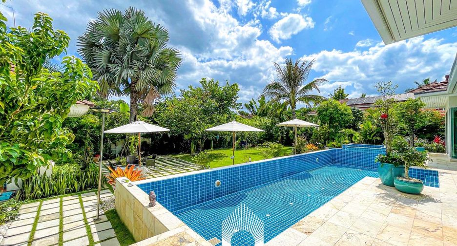 For sale 3 bedrooms villa in Hua Hin, Prachuap Khiri Khan