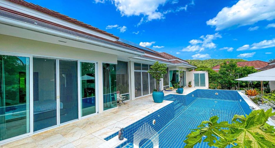 For sale 3 bedrooms villa in Hua Hin, Prachuap Khiri Khan