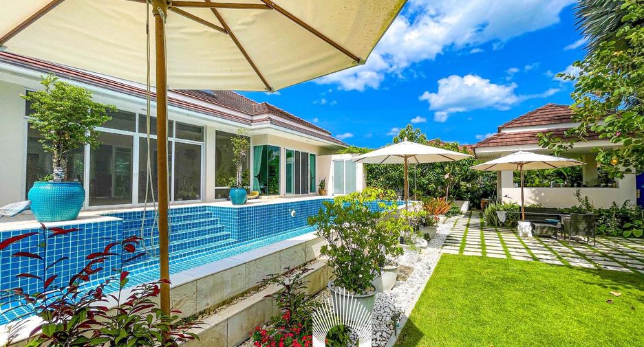 For sale 3 bedrooms villa in Hua Hin, Prachuap Khiri Khan