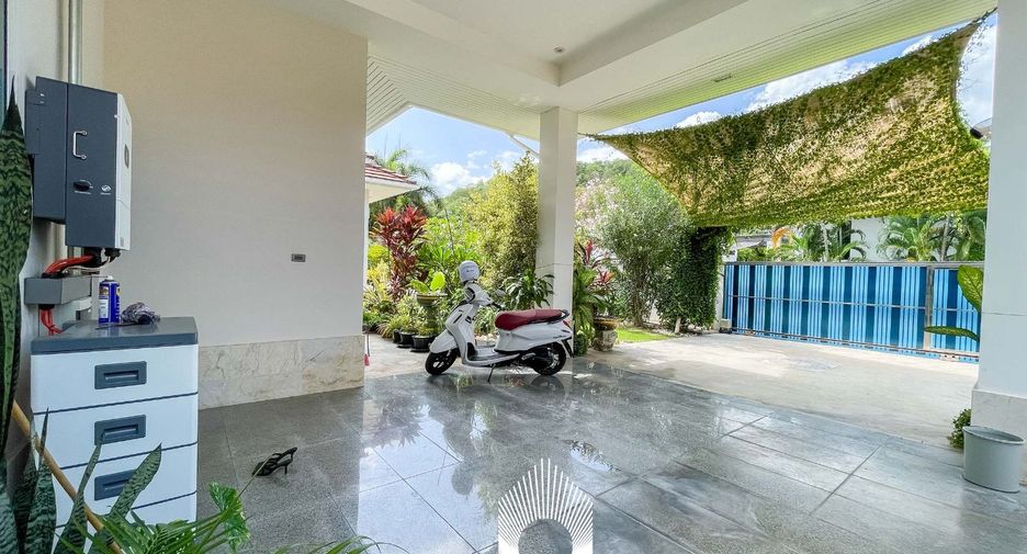 For sale 3 bedrooms villa in Hua Hin, Prachuap Khiri Khan