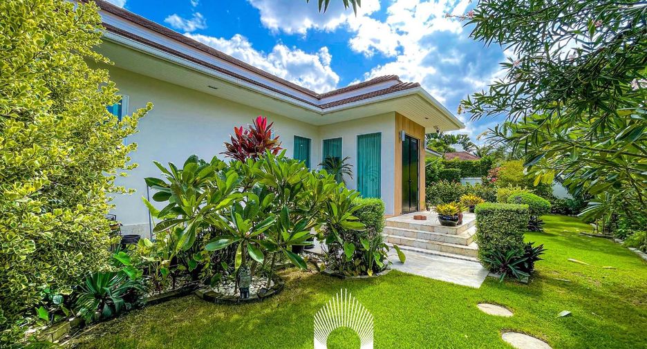 For sale 3 bedrooms villa in Hua Hin, Prachuap Khiri Khan