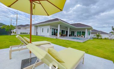 For sale 3 bedrooms villa in Hua Hin, Prachuap Khiri Khan