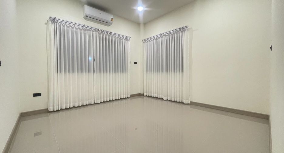 Haus zur Miete mit 3 Zimmer in San Sai, Chiang Mai