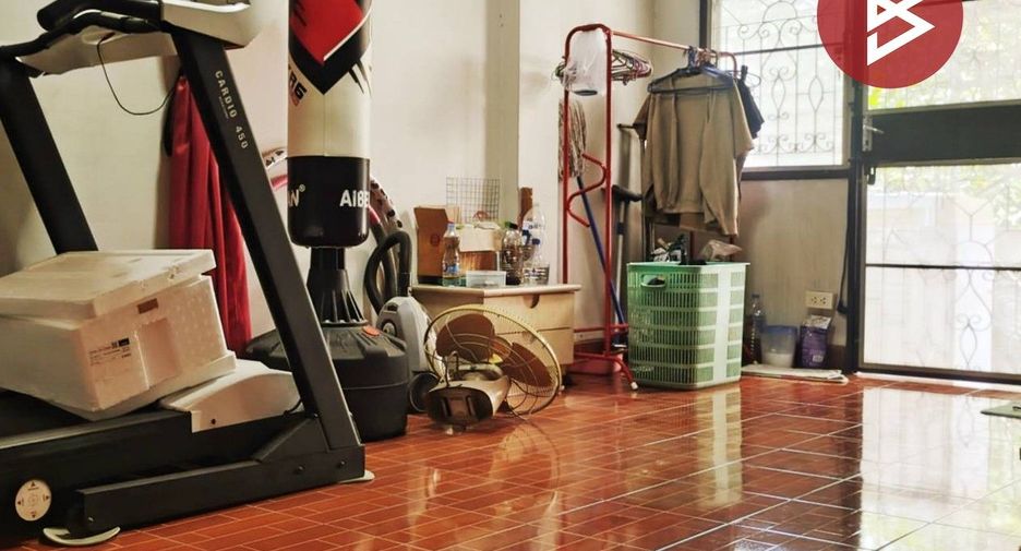 For sale 3 bedrooms townhouse in Bang Phli, Samut Prakan