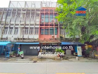 For sale 3 bedrooms retail Space in Bang Sue, Bangkok