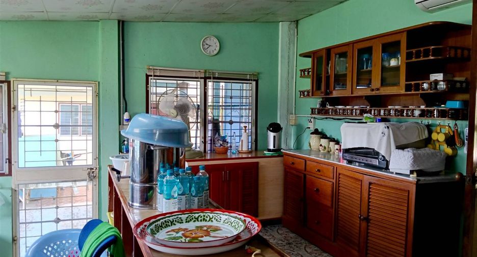 Haus zum Kauf mit 4 Zimmer in Lat Lum Kaeo, Pathum Thani